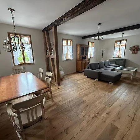Wohnen Im Denkmal Apartmán Weilrod